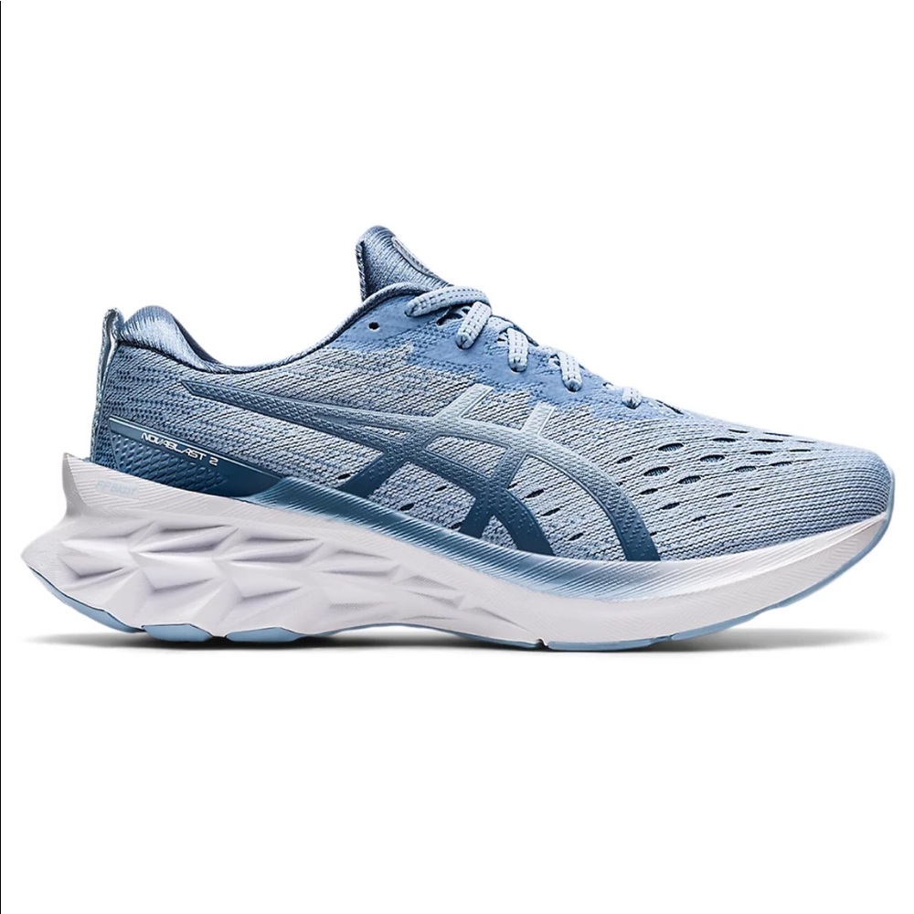 Asics Novablast Running Shoes